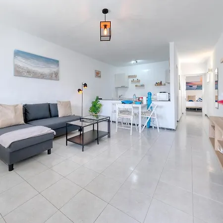 Apartment Helios - 500m To The By Lanzarote Puerto del Carmen (Lanzarote)